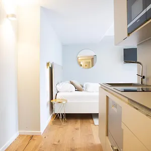 Blackhome I Contactless Check-in , Wien Österreich